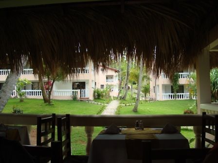 Tambora Beach Suites ลาสแตร์เรนาส ภายนอก รูปภาพ